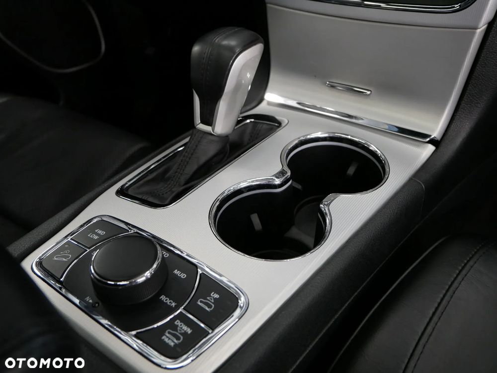 Jeep Grand Cherokee 3.0 CRD Summit - 30