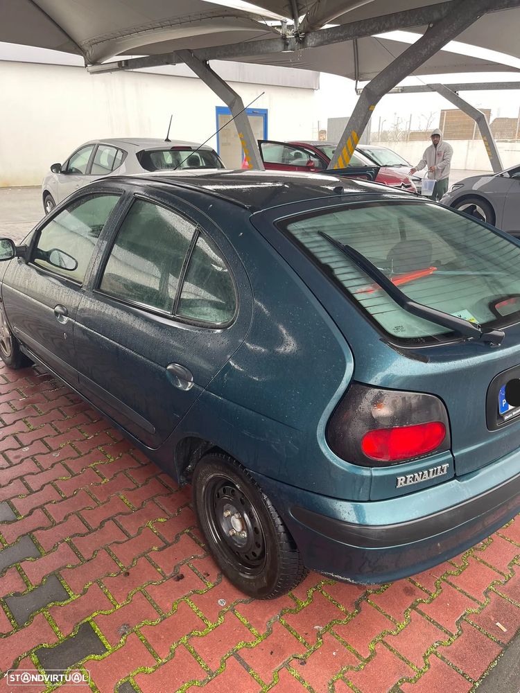 Renault Mégane 1.4 RN - 1