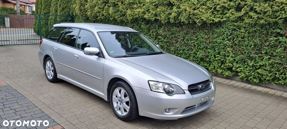 Subaru Legacy 2.0R Trend - 1