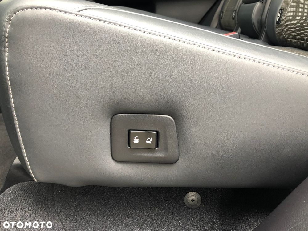 Lexus RX 450h F Sport - 16