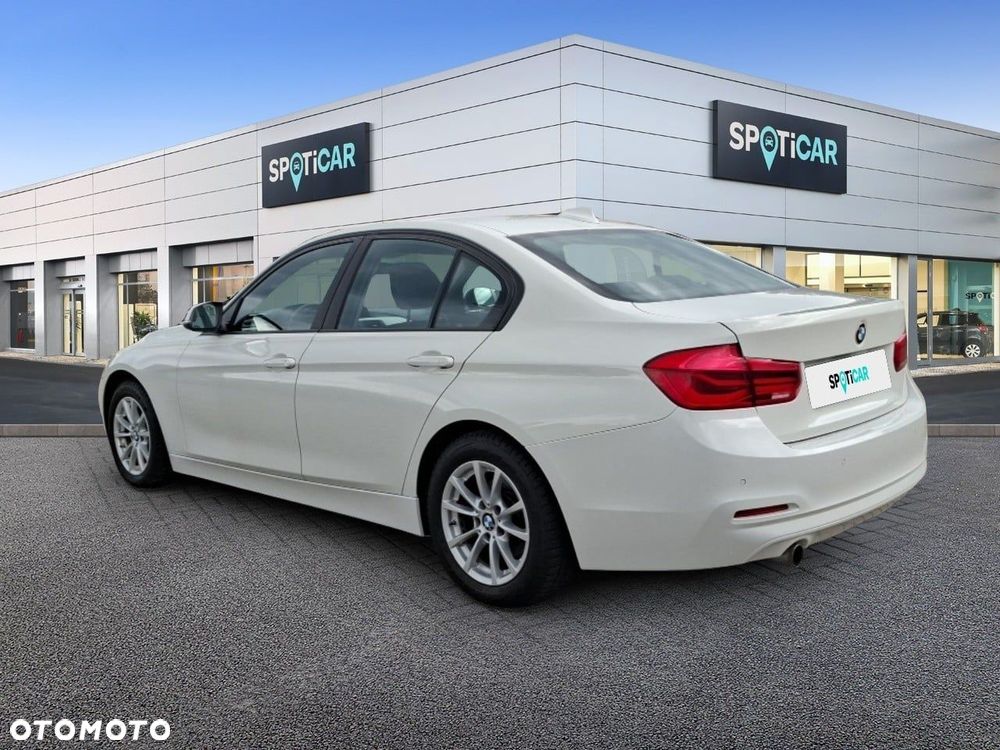 BMW Seria 3 318i - 7
