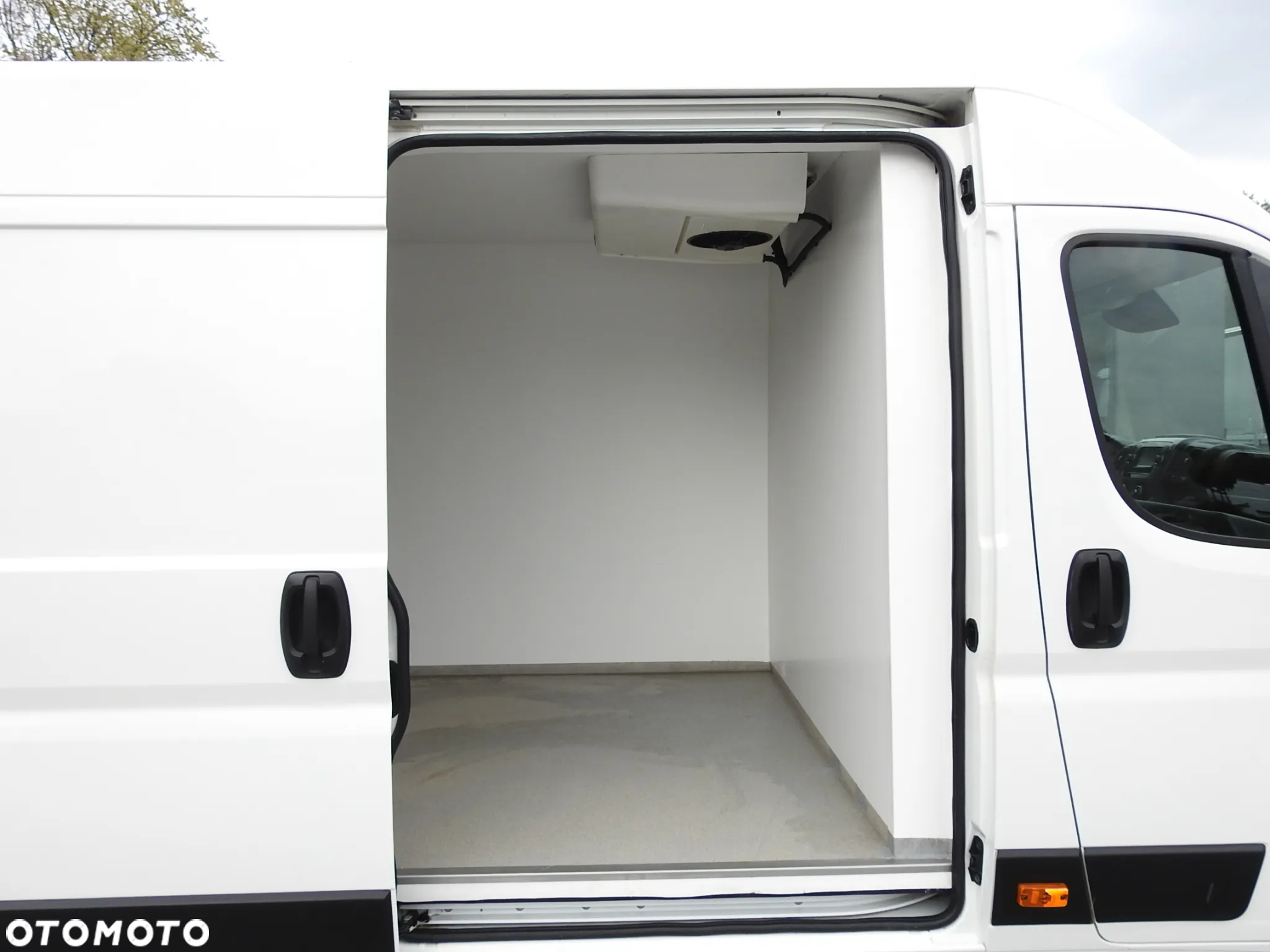 Peugeot BOXER FURGON CHŁODNIA 0*C TEMPOMAT NAWIGACJA KLIMATYZACJA 135KM [ S45902 ] - 21