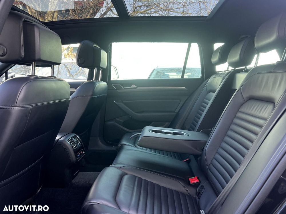 Volkswagen Passat Alltrack - 37