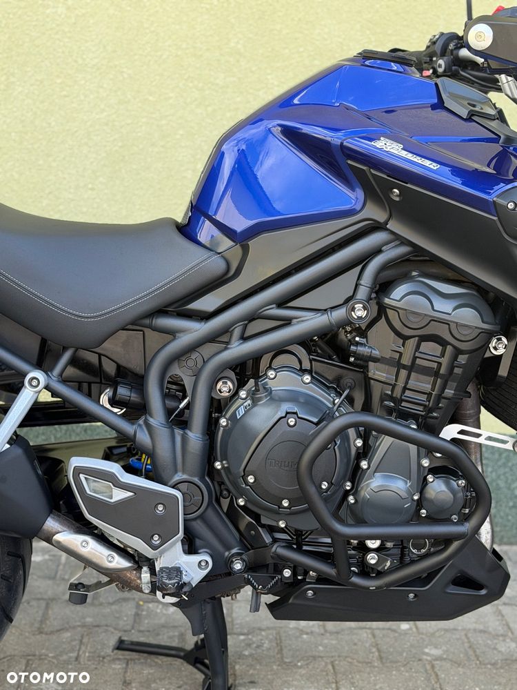 Triumph Tiger - 8