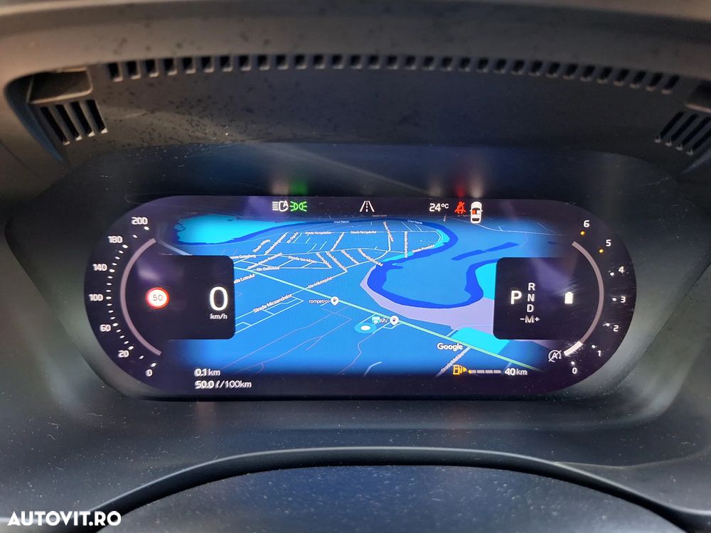 Volvo XC 60 B4 MHEV AT AWD Plus Dark - 29