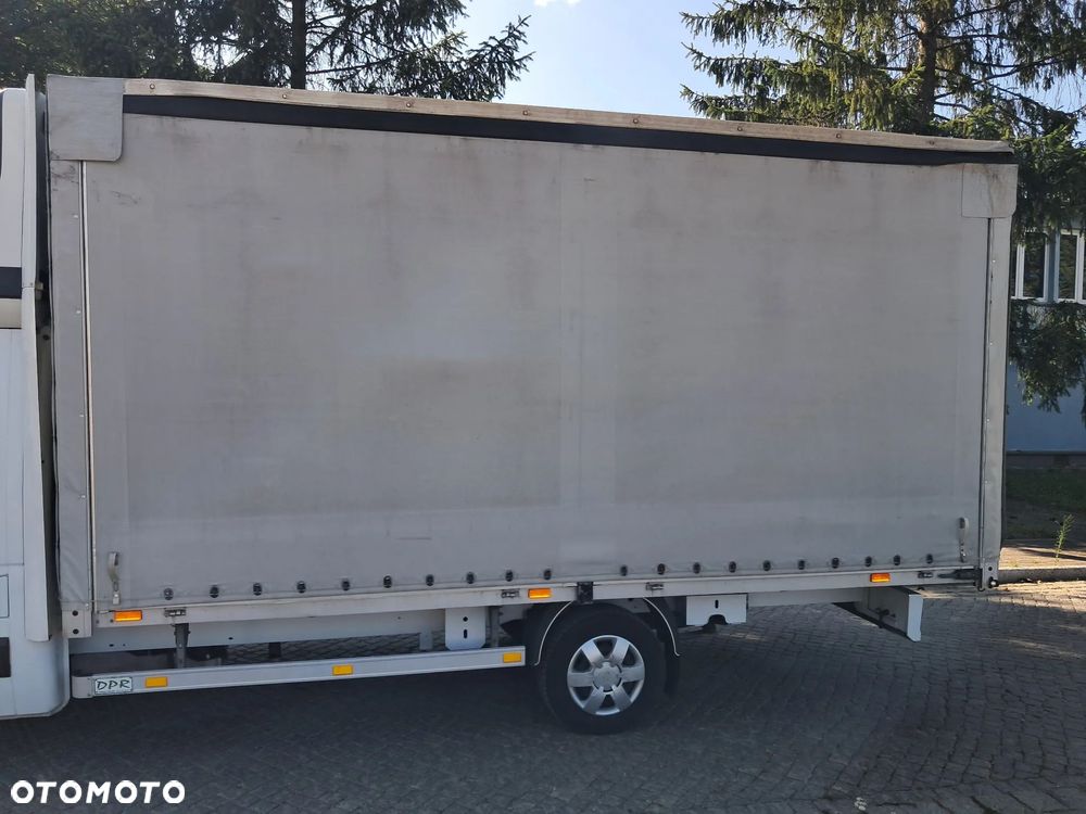 Renault Master - 18