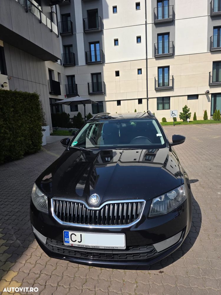 Skoda Octavia 2.0 TDI ELEGANCE DSG - 3