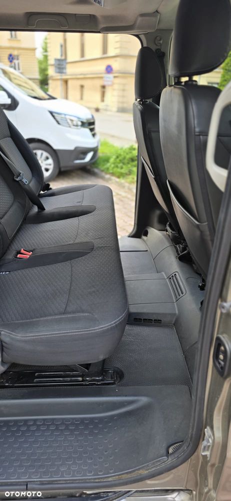 Opel Vivaro L1H1 2.9t Elegance Business - 13