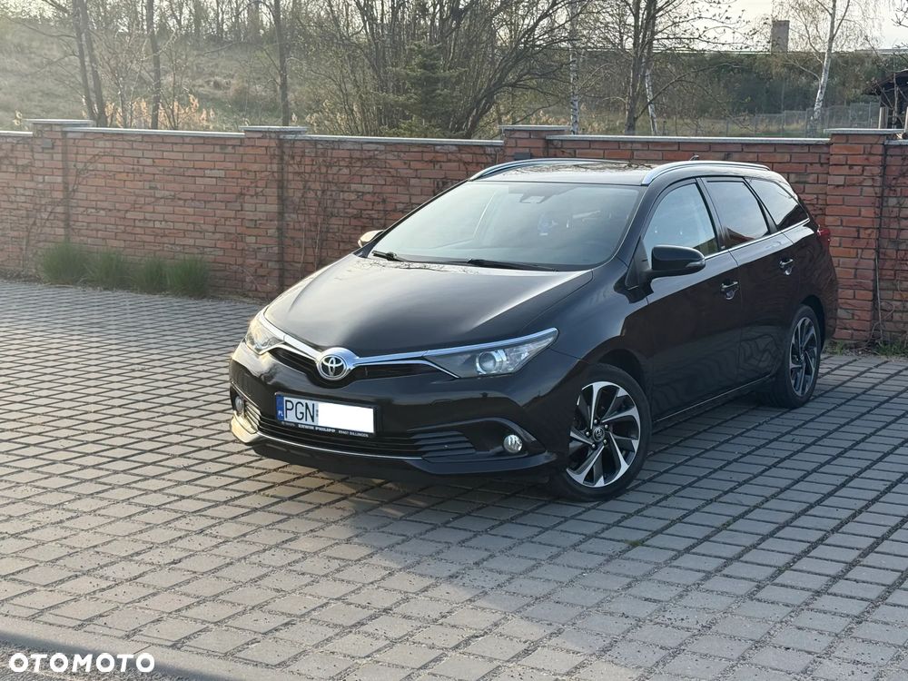 Toyota Auris 1.2 Turbo Edition-S - 2