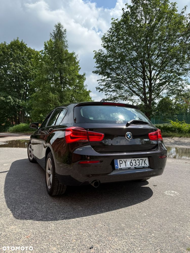 BMW Seria 1 116i - 3