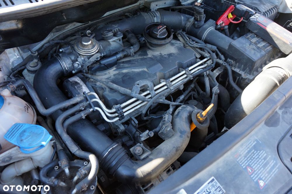 VOLKSWAGEN TOURAN I 1T 2006 LA7W 1.9 TDI BXE 105KM GQN SREBRNY na części - 9