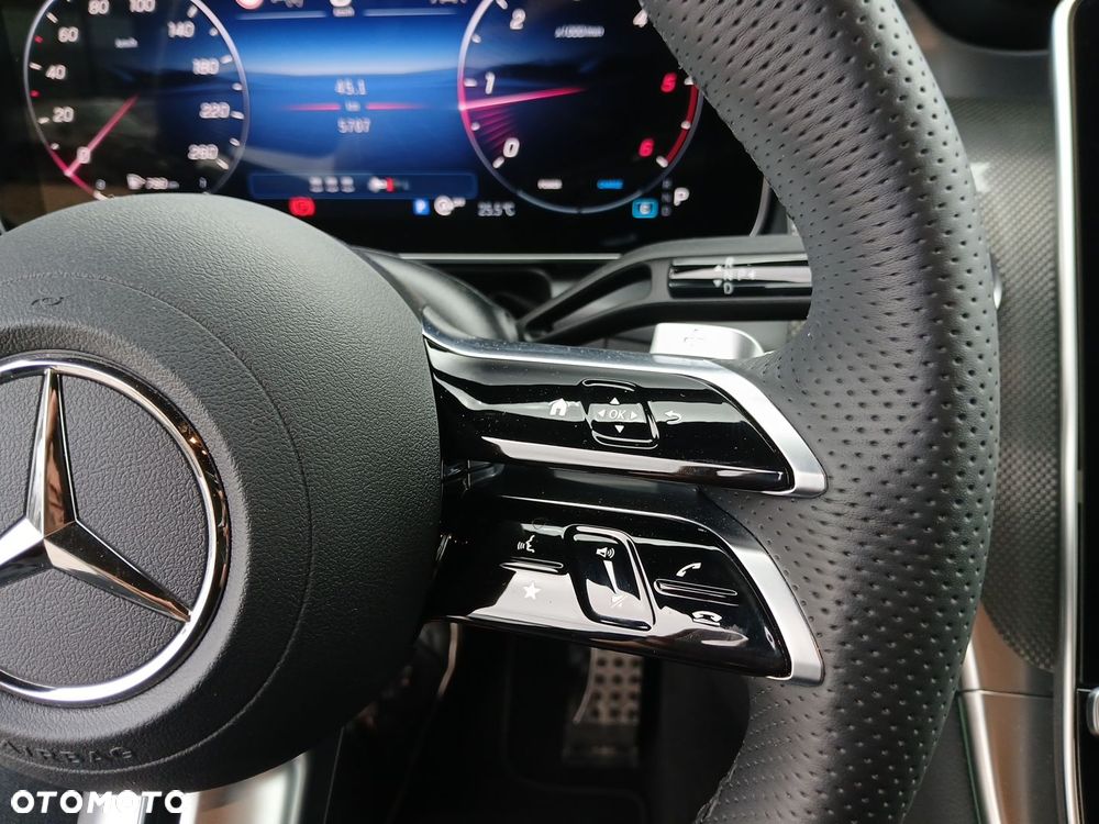 Mercedes-Benz GLC 200 d mHEV 4-Matic AMG Line - 22