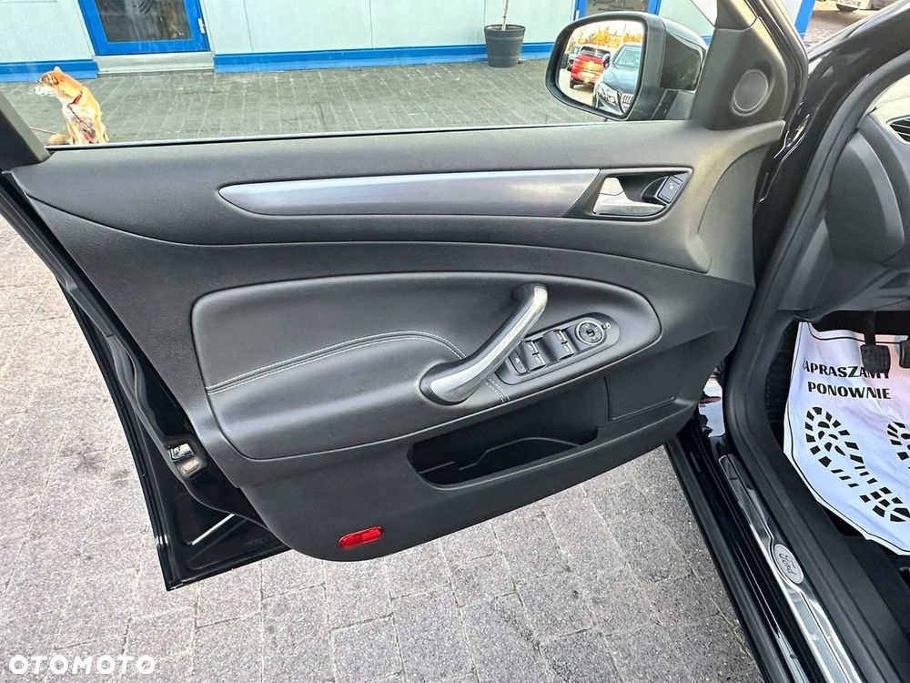 Ford Mondeo - 8