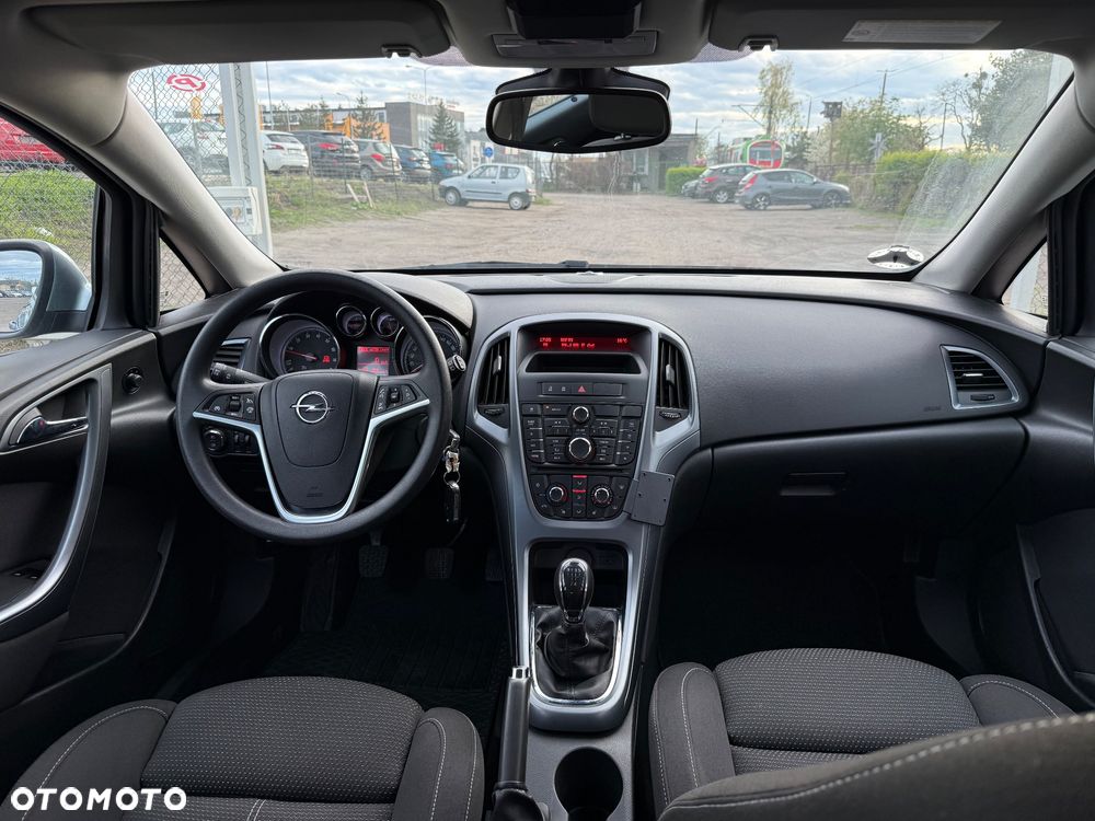 Opel Astra - 20