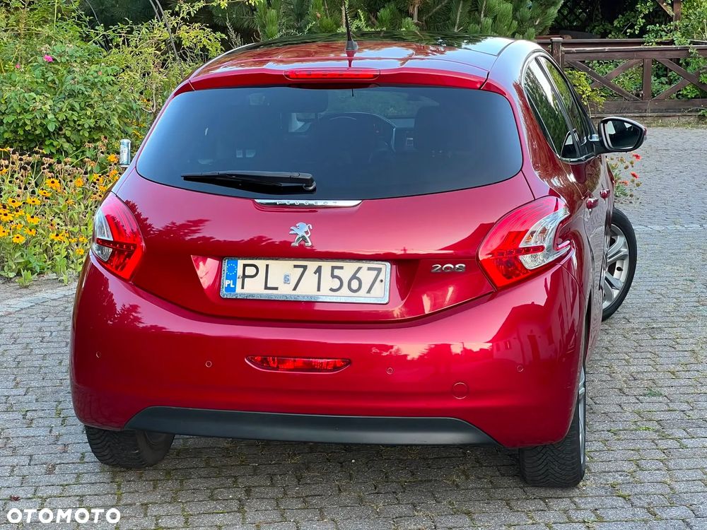 Peugeot 208 1.2 PureTech Allure - 9