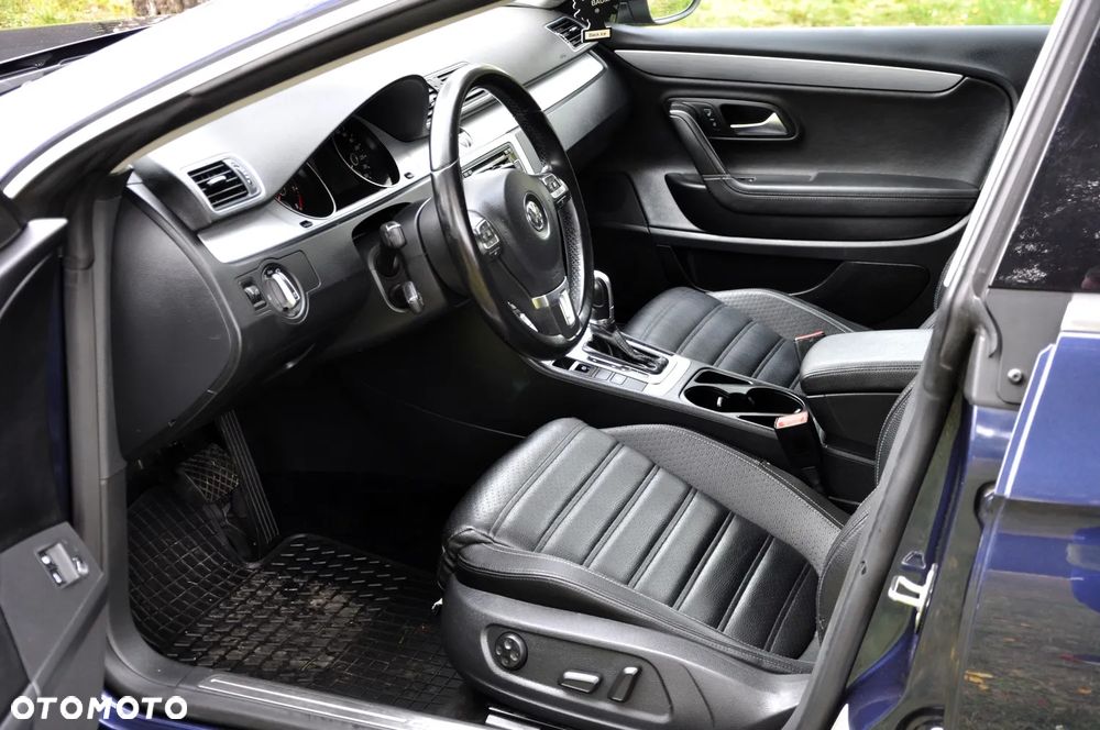 Volkswagen Passat CC 2.0 TSI DSG - 25