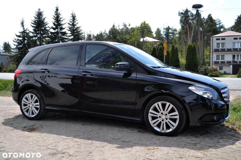 Mercedes-Benz Klasa B 180 CDI BlueEFFICIENCY Edition - 1