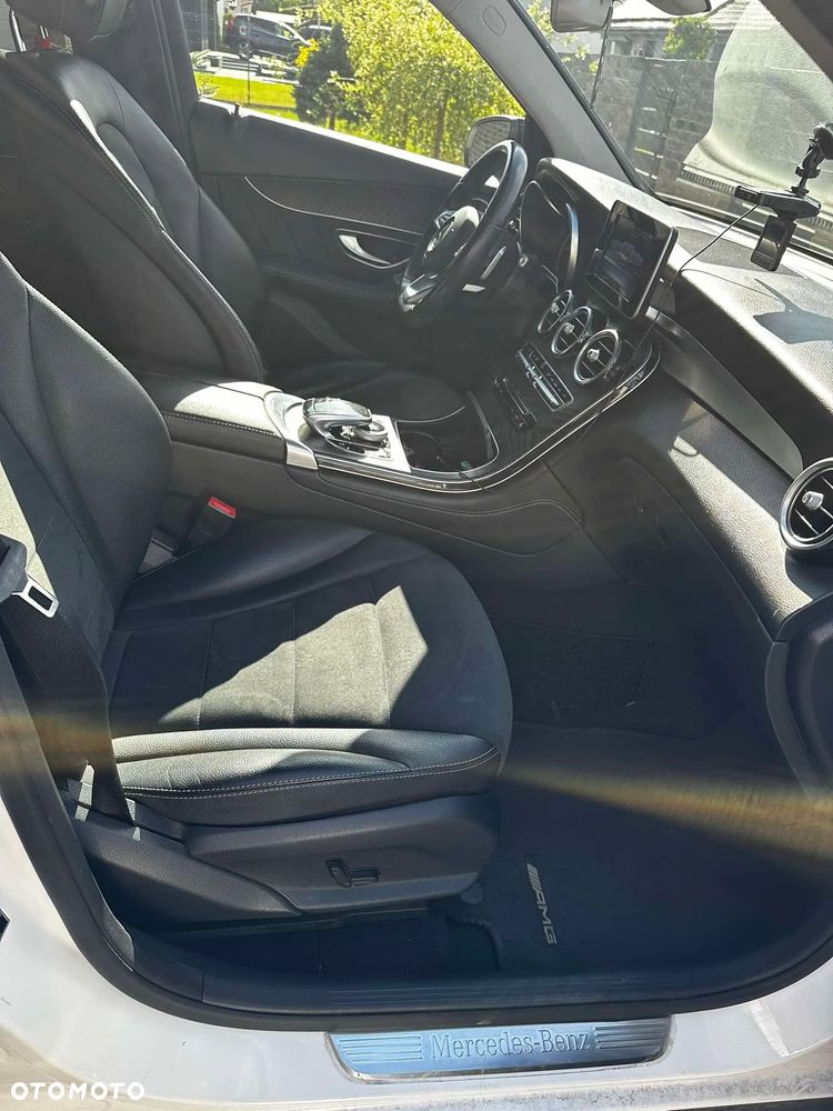 Mercedes-Benz GLC - 9
