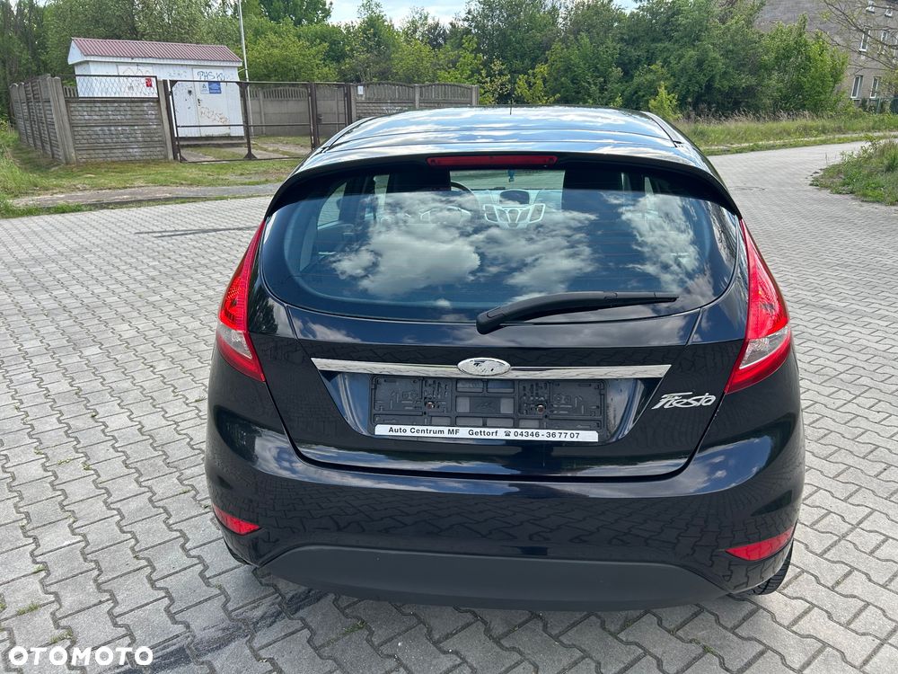 Ford Fiesta 1.4 Ghia - 7