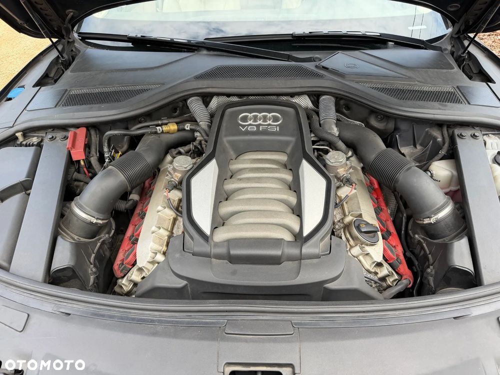 Audi A8 4.2 FSI Quattro - 10