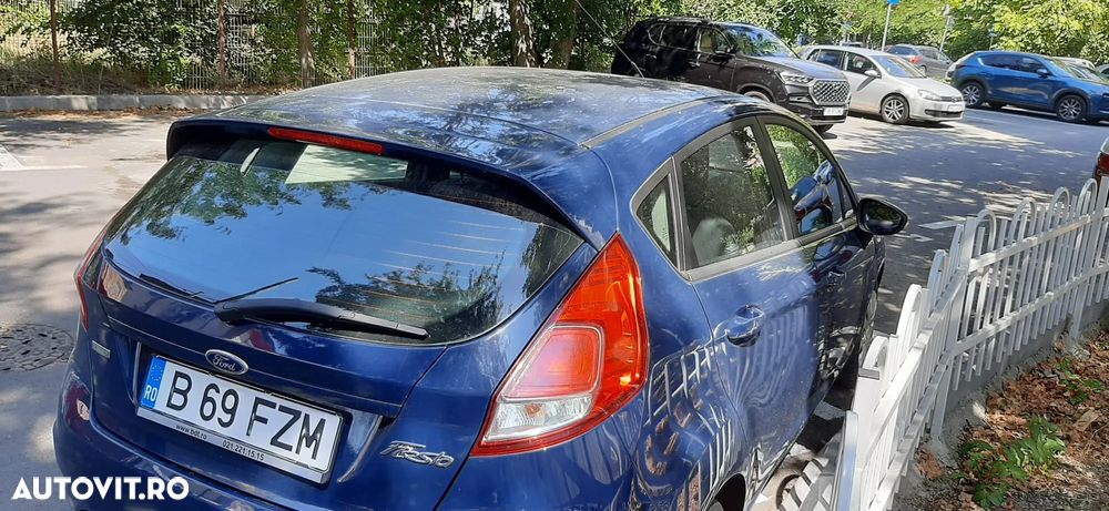Ford Fiesta - 2