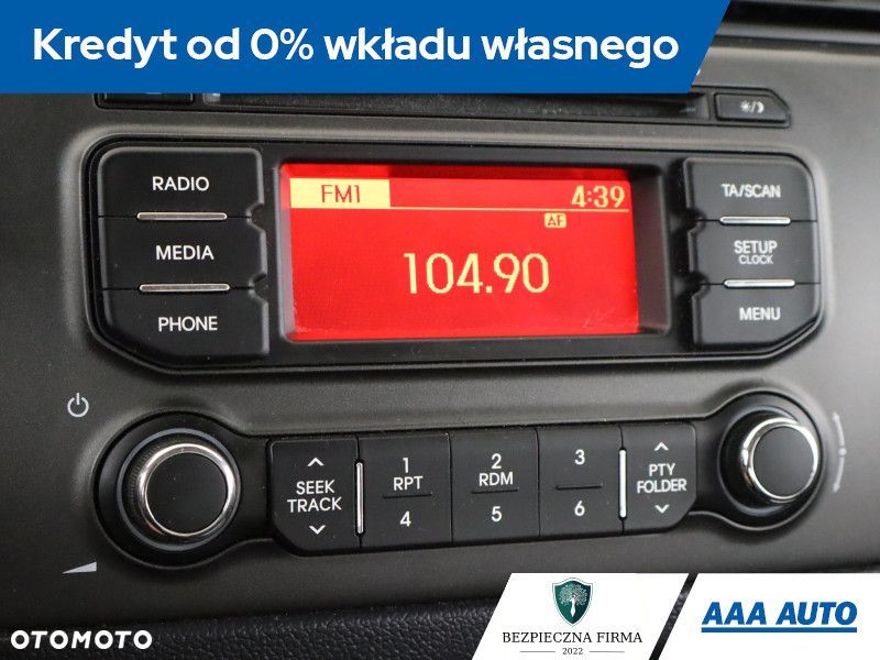 Kia Rio - 14