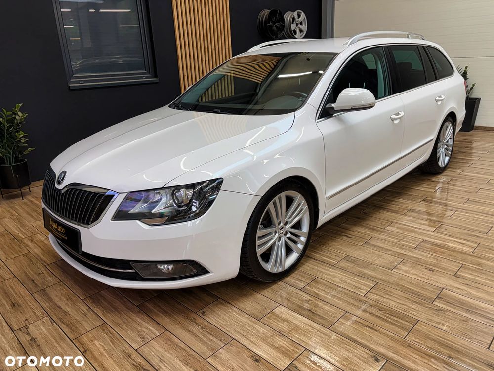 Skoda Superb 2.0 TDI Ambition DSG - 13
