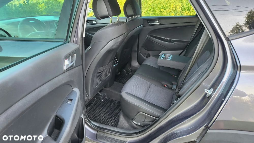Hyundai Tucson 1.7 CRDI BlueDrive Comfort 2WD - 29