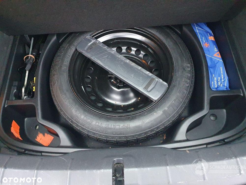 Volvo C30 1.6 Kinetic - 14