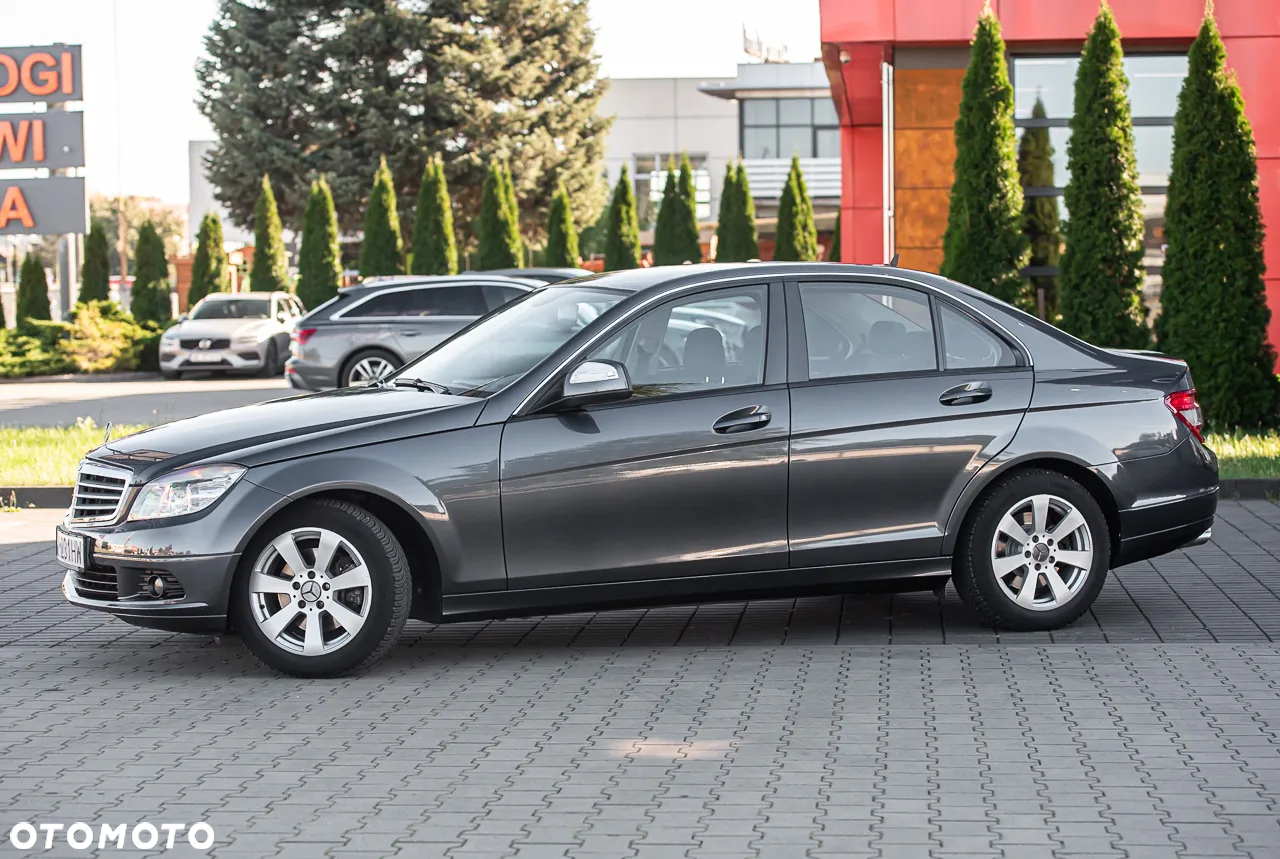 Mercedes-Benz Klasa C 180 Kompressor Avantgarde - 17