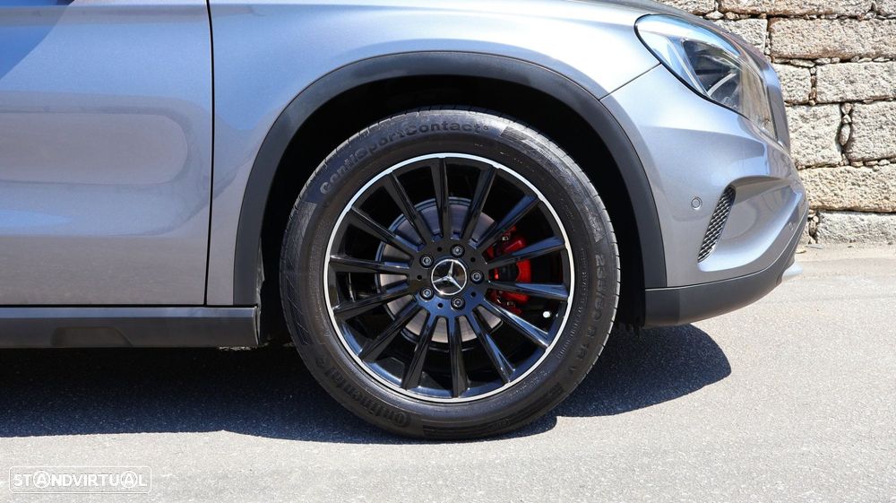 Mercedes-Benz GLA 220 d - 6