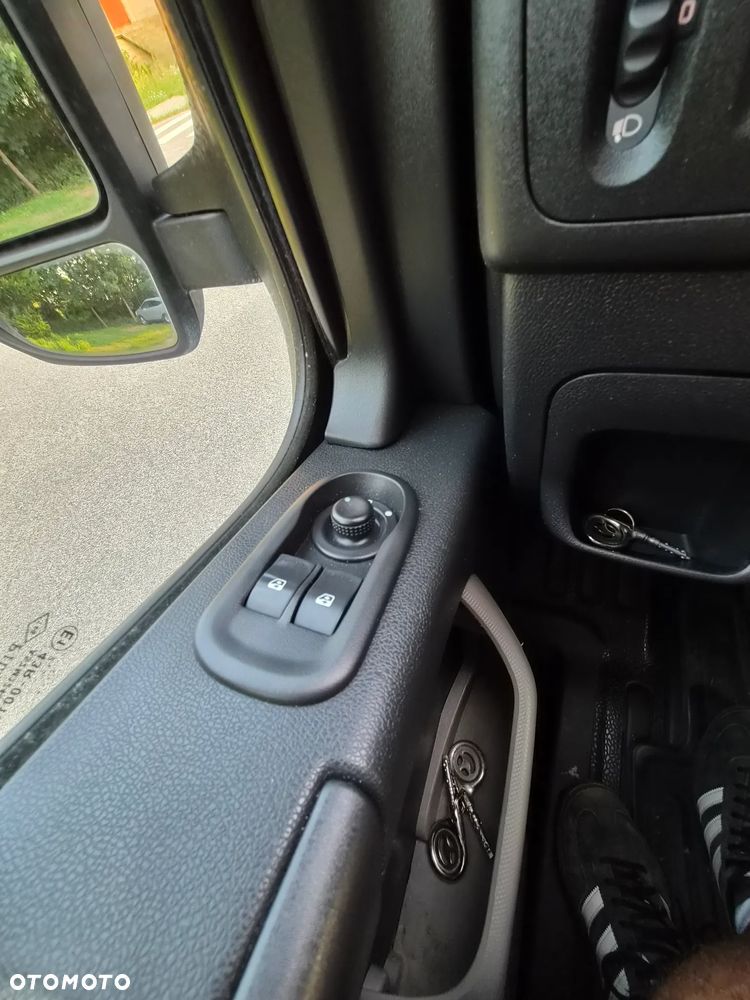 Renault Master - 31