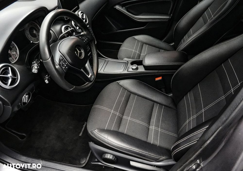 Mercedes-Benz A - 11