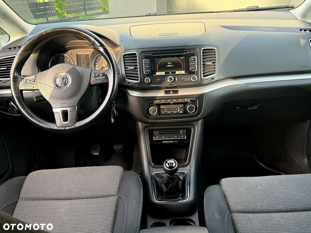 Volkswagen Sharan 2.0 TDI Blue Motion Style - 23
