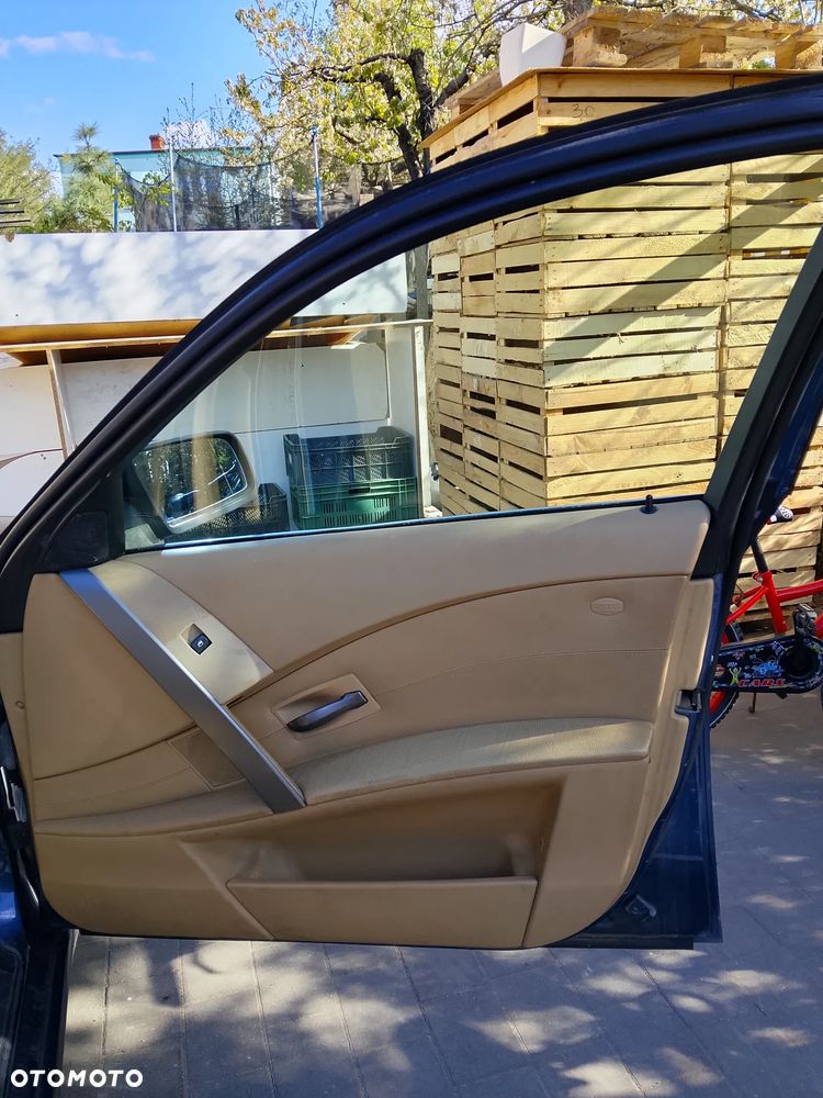 BMW Seria 5 - 11