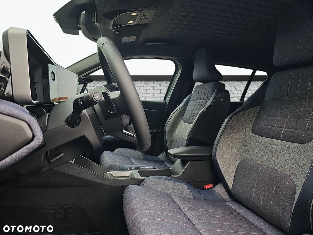 Renault 4 E-Tech 52kWh Comfort Range Techno - 11