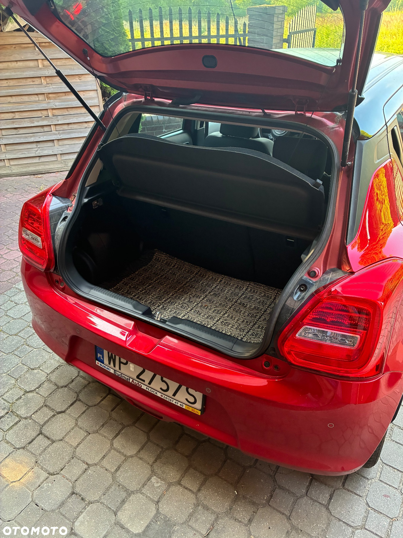 Suzuki Swift - 4