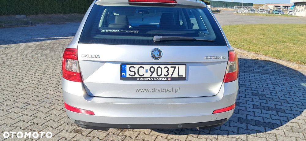 Skoda Octavia 2014 photo 3