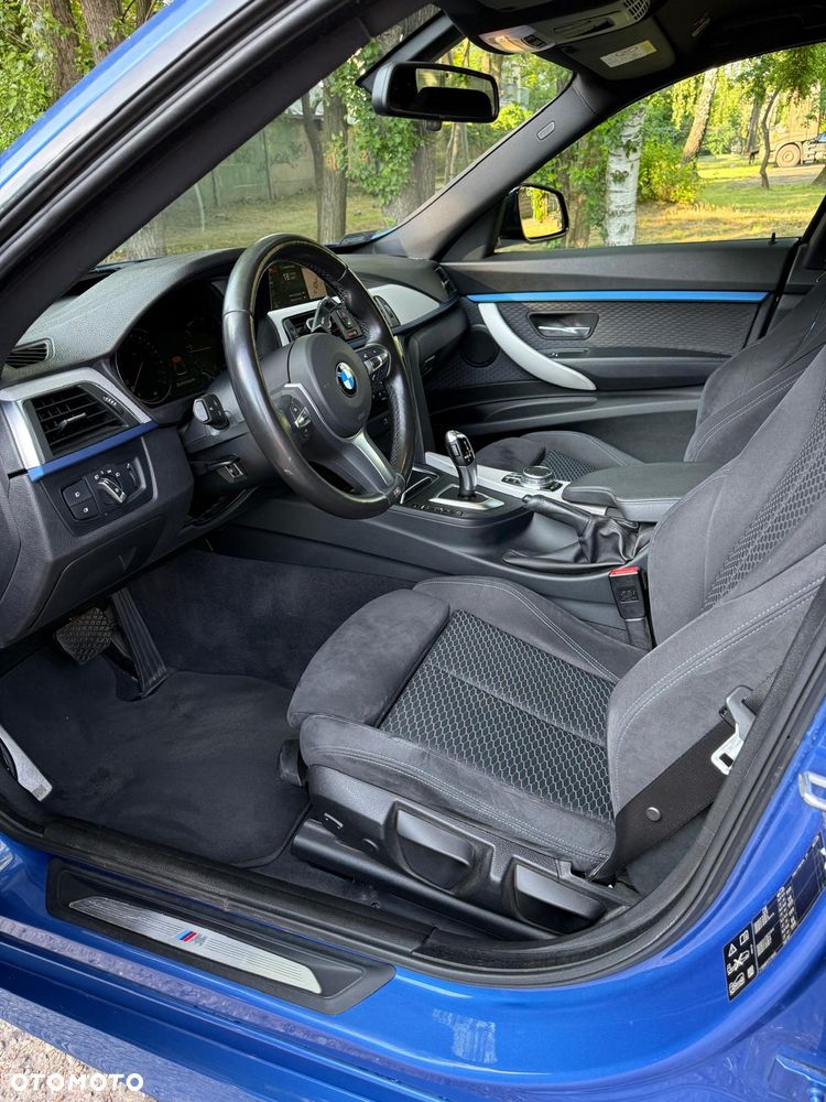 BMW 3GT 320i xDrive M Sport - 14