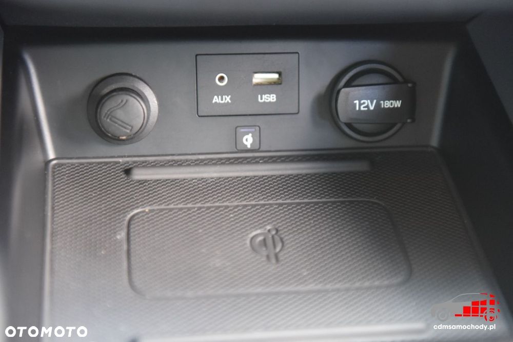 Hyundai IONIQ - 33