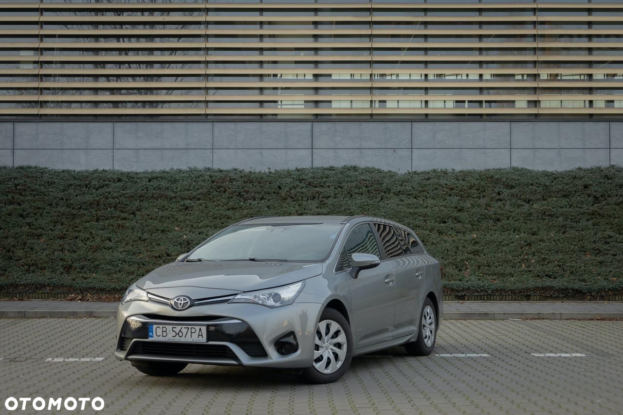 Toyota Avensis Combi 1.6 - 2