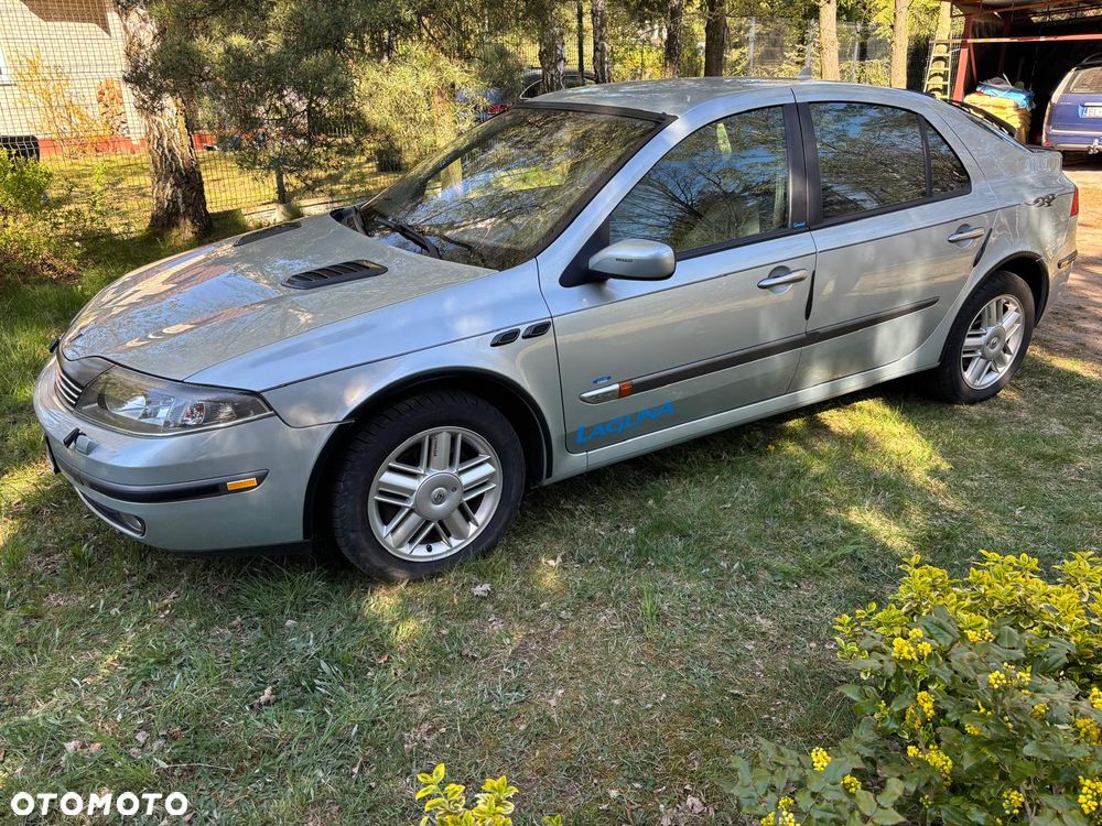 Renault Laguna 1.8 Initiale - 3