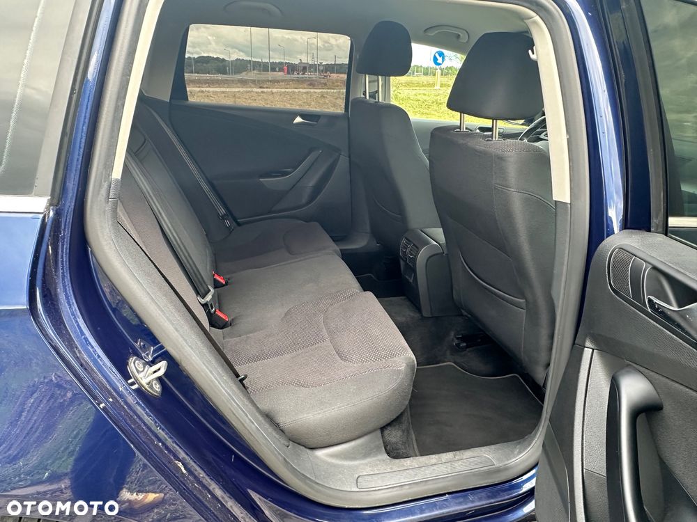 Volkswagen Passat 1.4 TSI BMT Comfortline - 10