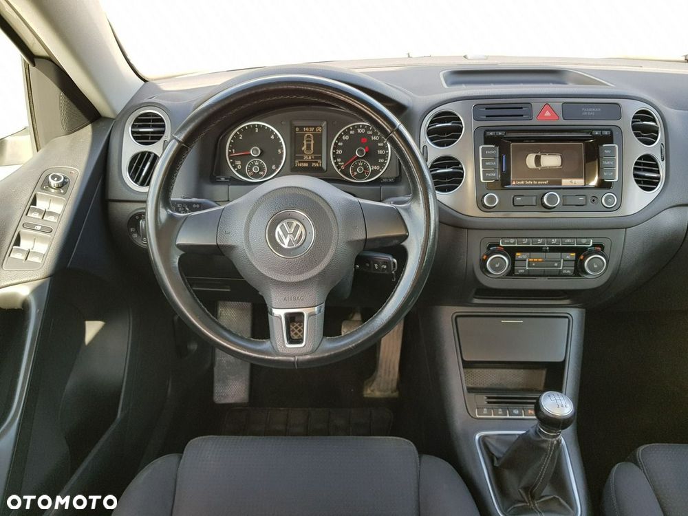 Volkswagen Tiguan 2.0 TDI DPF BlueMotion Technology Team - 13