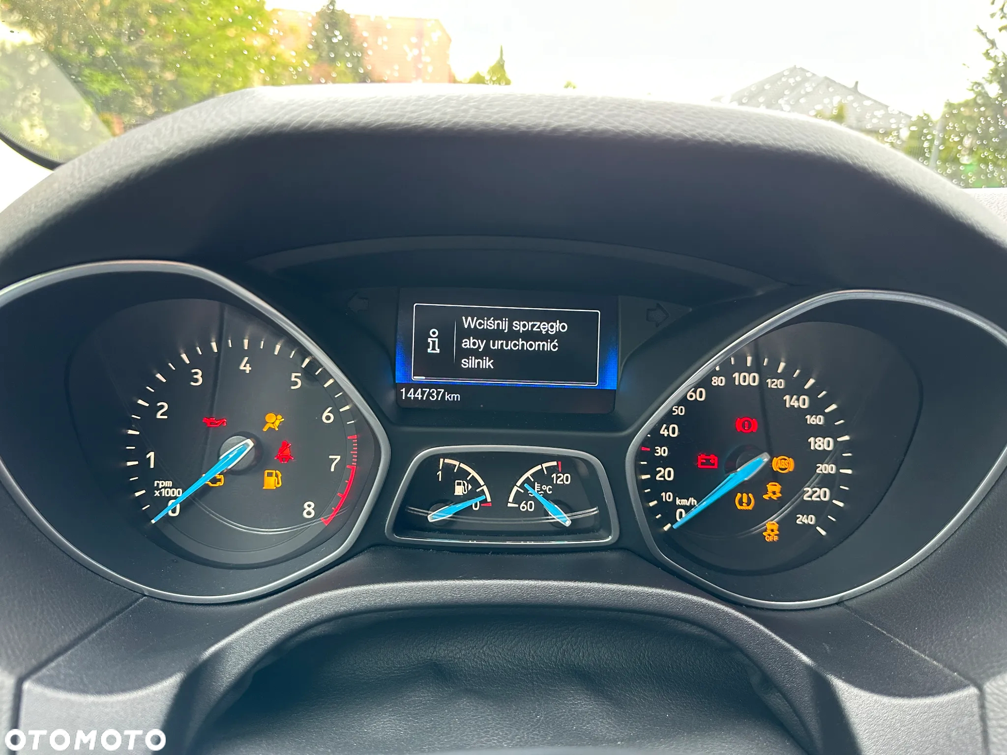 Ford Focus 1.0 EcoBoost Titanium - 36