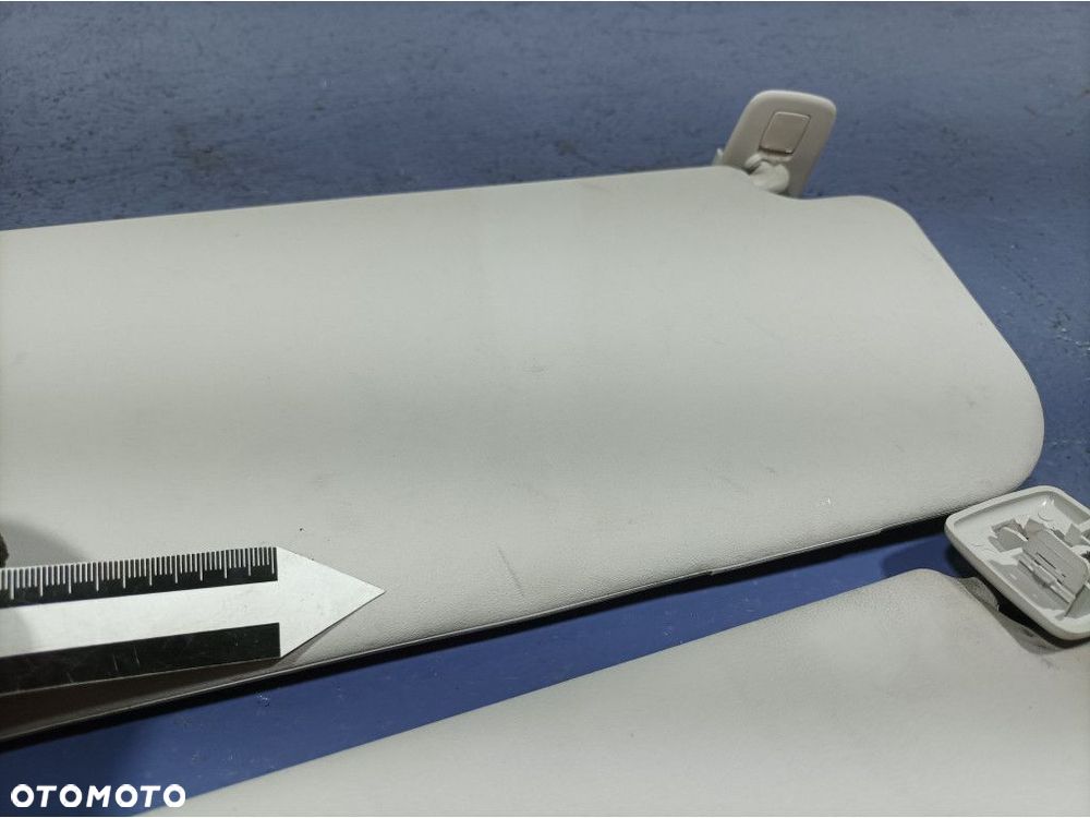 TOYOTA PROACE CITY 19- OSŁONY PRZECIWSŁONECZNE DASZKI SŁONECZKA 2 SZT - 2