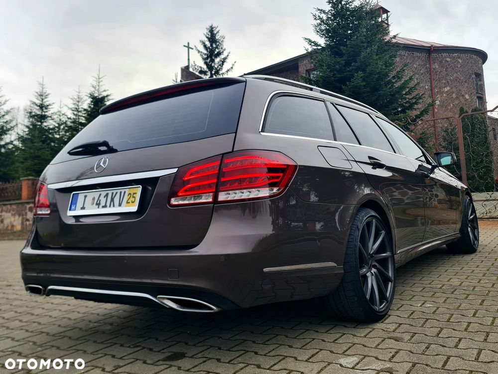 Mercedes-Benz Klasa E 350 CDI DPF BlueEFFICIENCY 7G-TRONIC Avantgarde - 18
