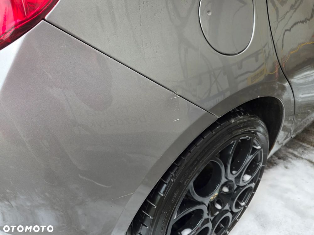Alfa Romeo Giulietta 2.0 JTDM Distinctive - 15