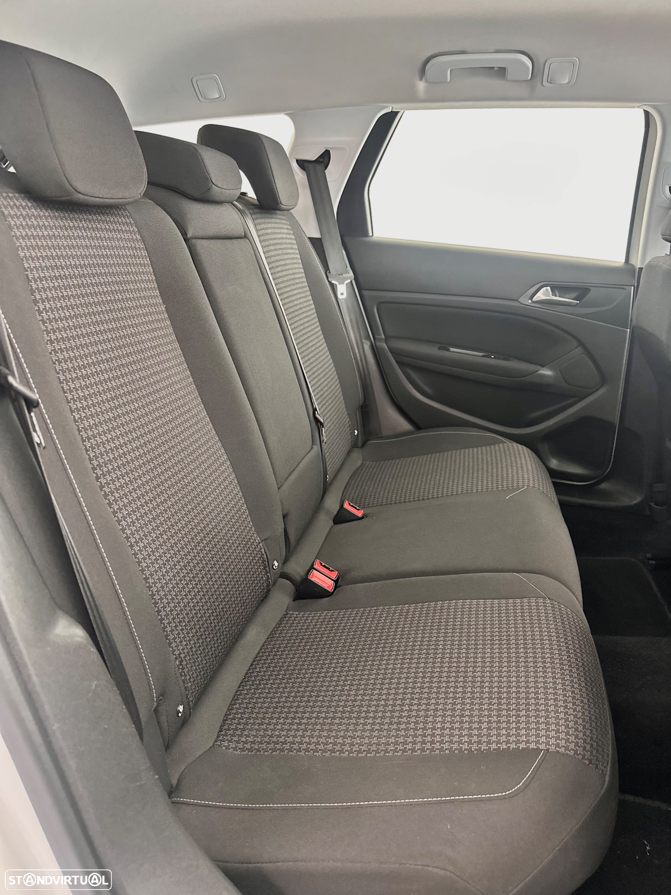 Peugeot 308 SW BlueHDi 120 EAT6 Stop & Start Allure - 19