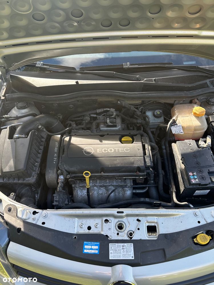 Opel Astra III 1.6 - 13